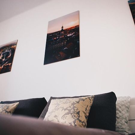 Апартаменти Studio77 Apartman Шопрон Екстер'єр фото